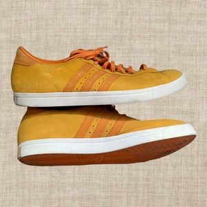 Men’s Suede Mustard Yellow Sneakers, “Green Star” - Size 11.5 US